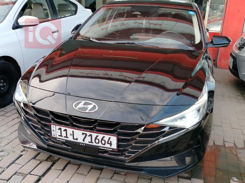 Hyundai Elantra